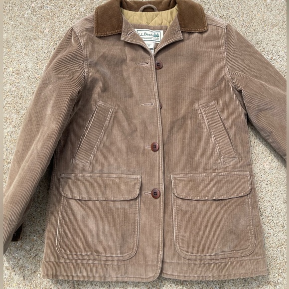 L.L. Bean Jackets & Blazers - VTG L.L.Bean Women's Thinsulate Chore Barn
Jacket corduroy beige tan XS PET